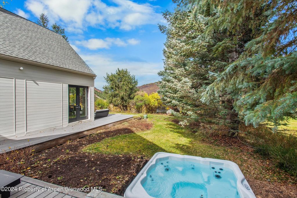 46 of 65 - 1270 Mountain View Drive, Aspen, CO