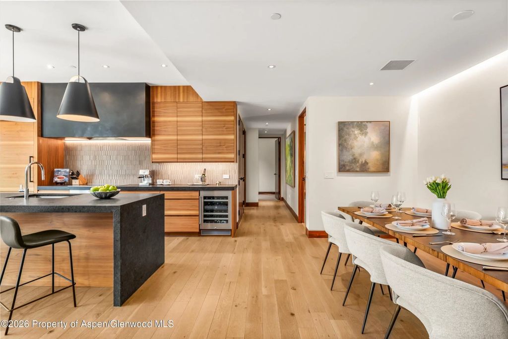 5 of 27 - 77 Wood Road 404 East, Snowmass Village, CO