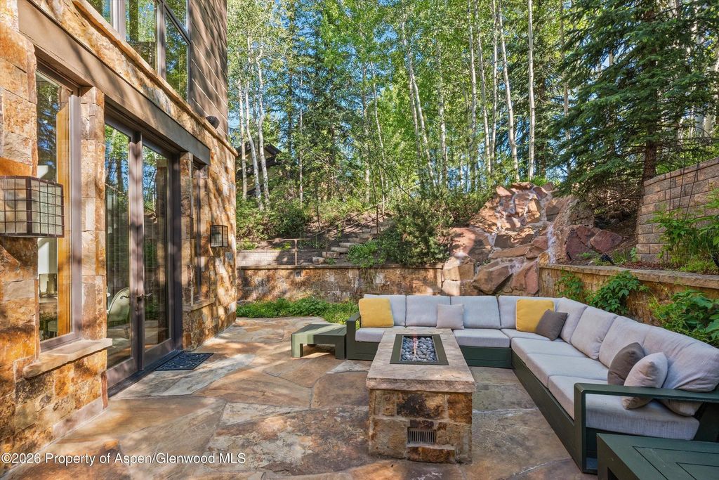 30 of 39 - 386 Pfister Drive, Aspen, CO