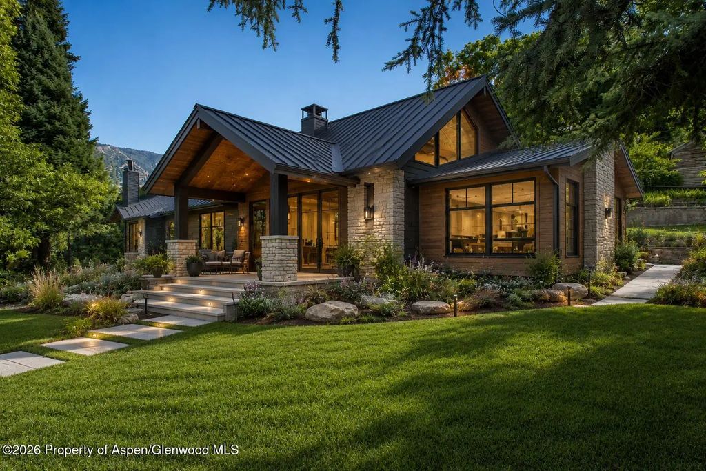 1122 Blake Avenue, Glenwood Springs