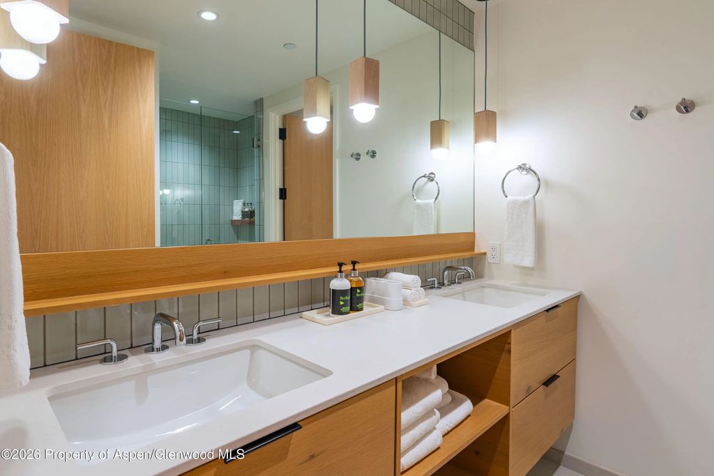9 of 24 - 119 Wood Road 503, Snowmass Village, CO