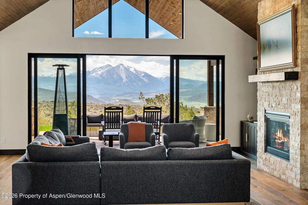 182 Kingbird Court, Glenwood Springs