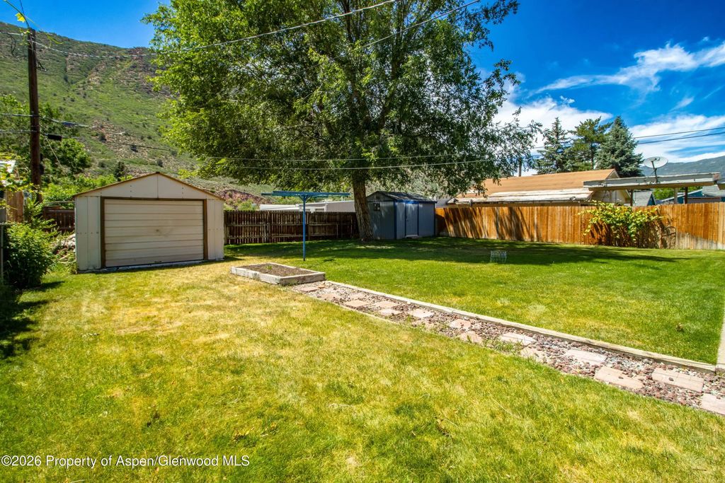 15 of 24 - 3001 Sopris Avenue, Glenwood Springs, CO