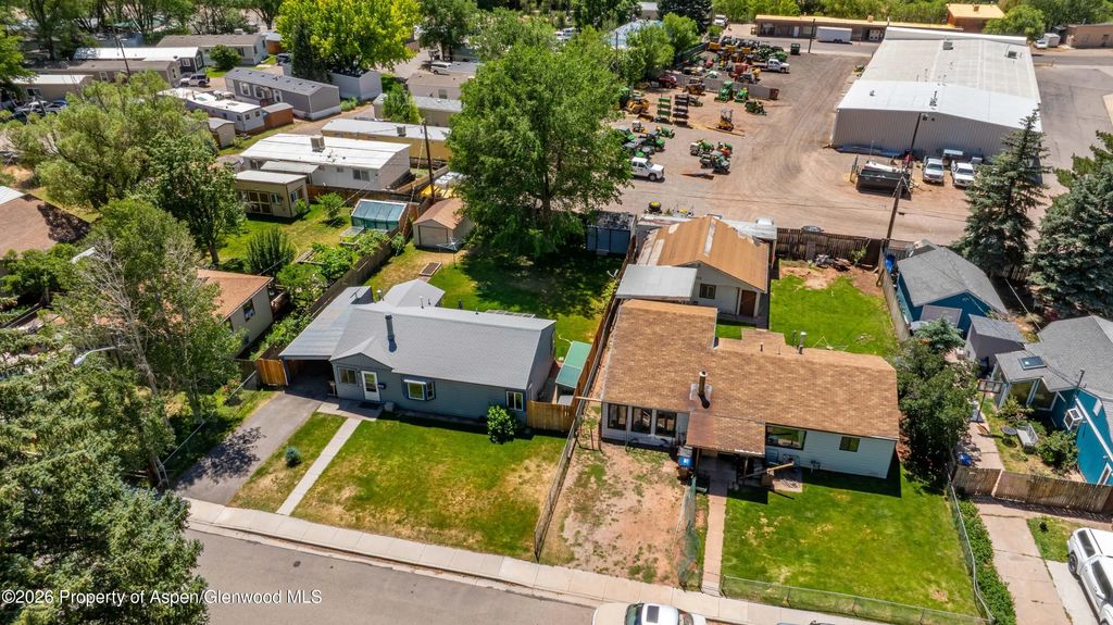 17 of 24 - 3001 Sopris Avenue, Glenwood Springs, CO