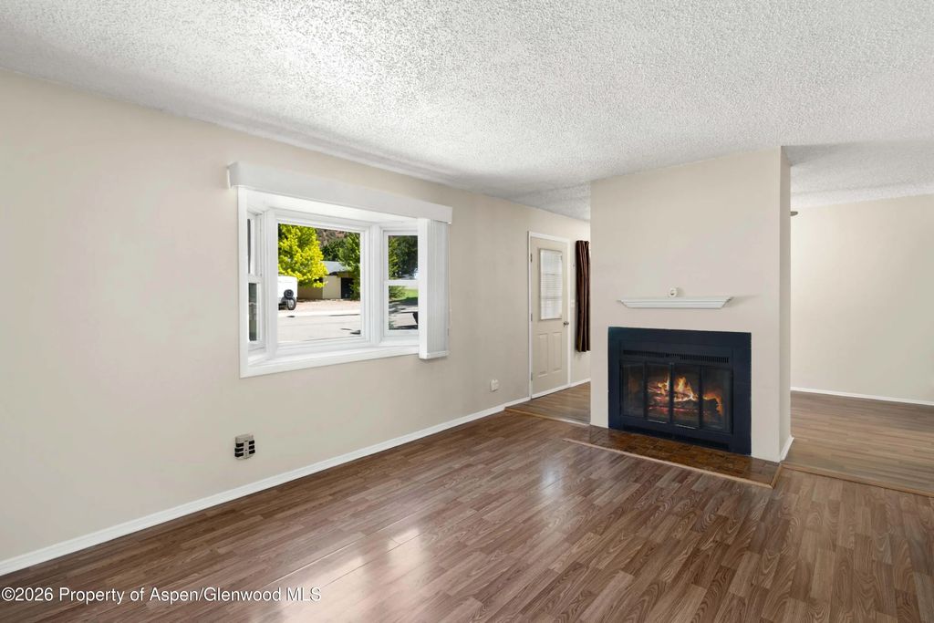 8 of 24 - 3001 Sopris Avenue, Glenwood Springs, CO