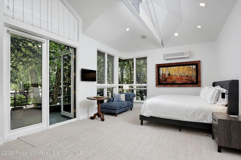 12 of 32 - 736 W Smuggler Street B, Aspen, CO