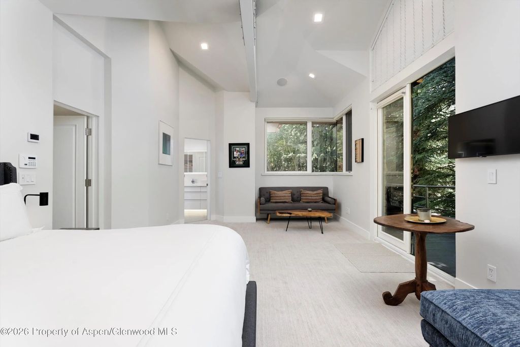 13 of 32 - 736 W Smuggler Street B, Aspen, CO