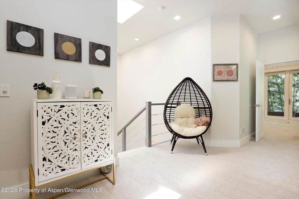 20 of 32 - 736 W Smuggler Street B, Aspen, CO
