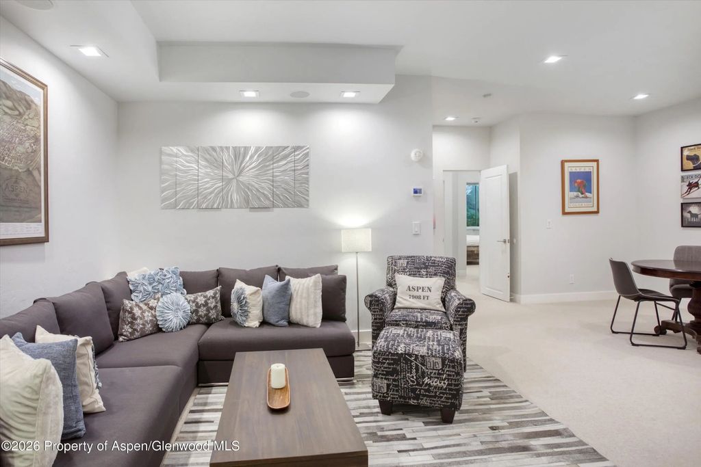 25 of 32 - 736 W Smuggler Street B, Aspen, CO
