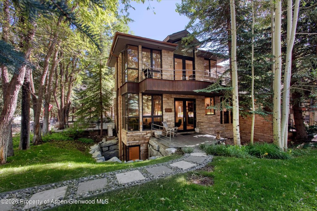 28 of 32 - 736 W Smuggler Street B, Aspen, CO