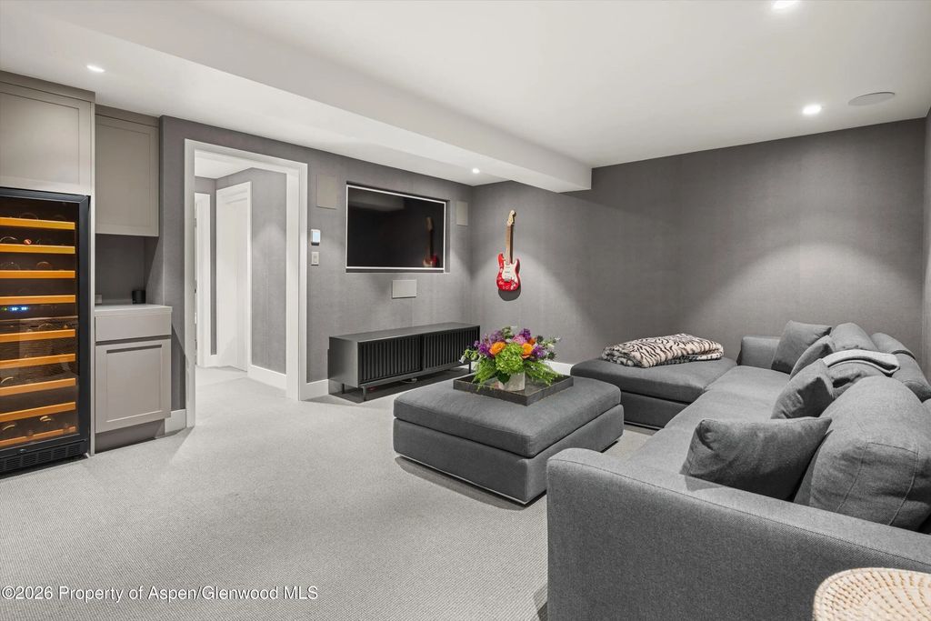 31 of 53 - 100 N Eighth Street 3, Aspen, CO