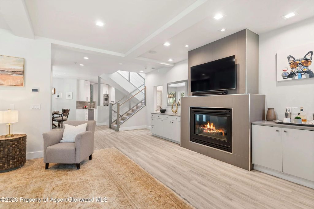 11 of 57 - 736 W Smuggler Street, Aspen, CO