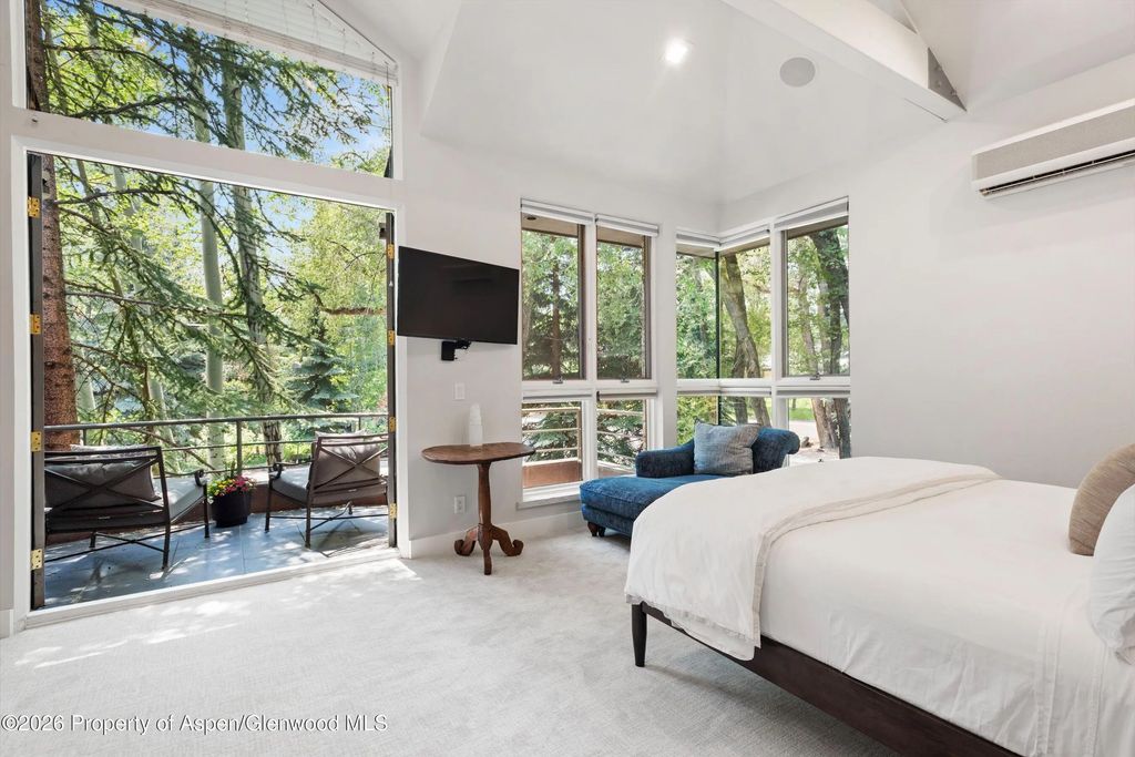 31 of 57 - 736 W Smuggler Street, Aspen, CO