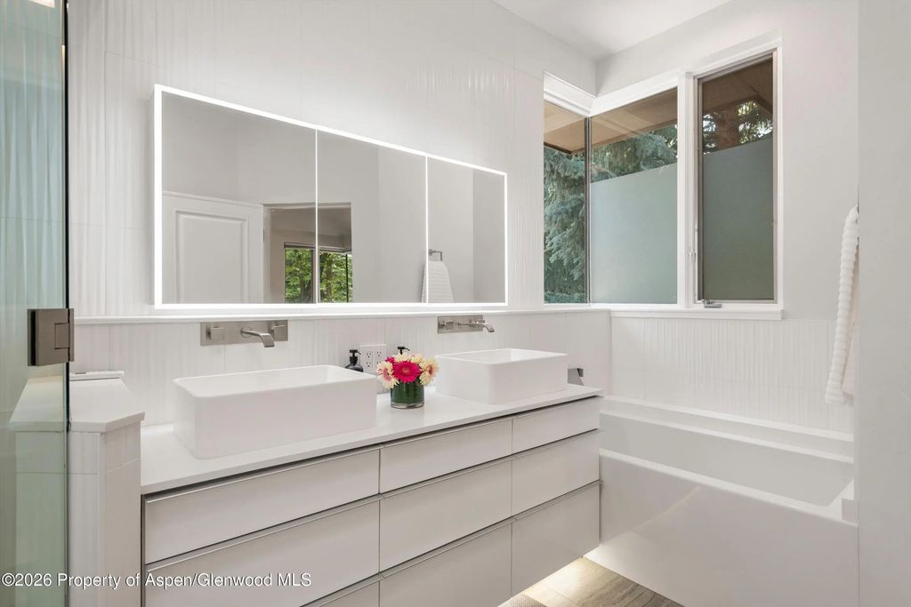 35 of 57 - 736 W Smuggler Street, Aspen, CO