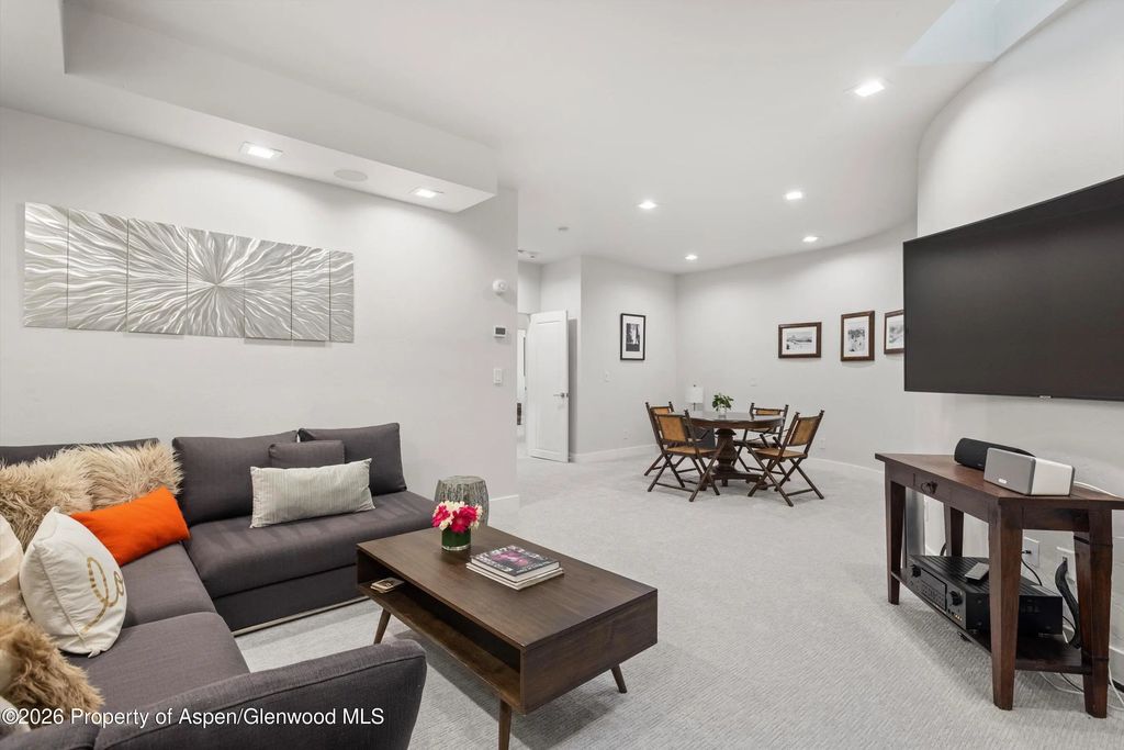 45 of 57 - 736 W Smuggler Street, Aspen, CO