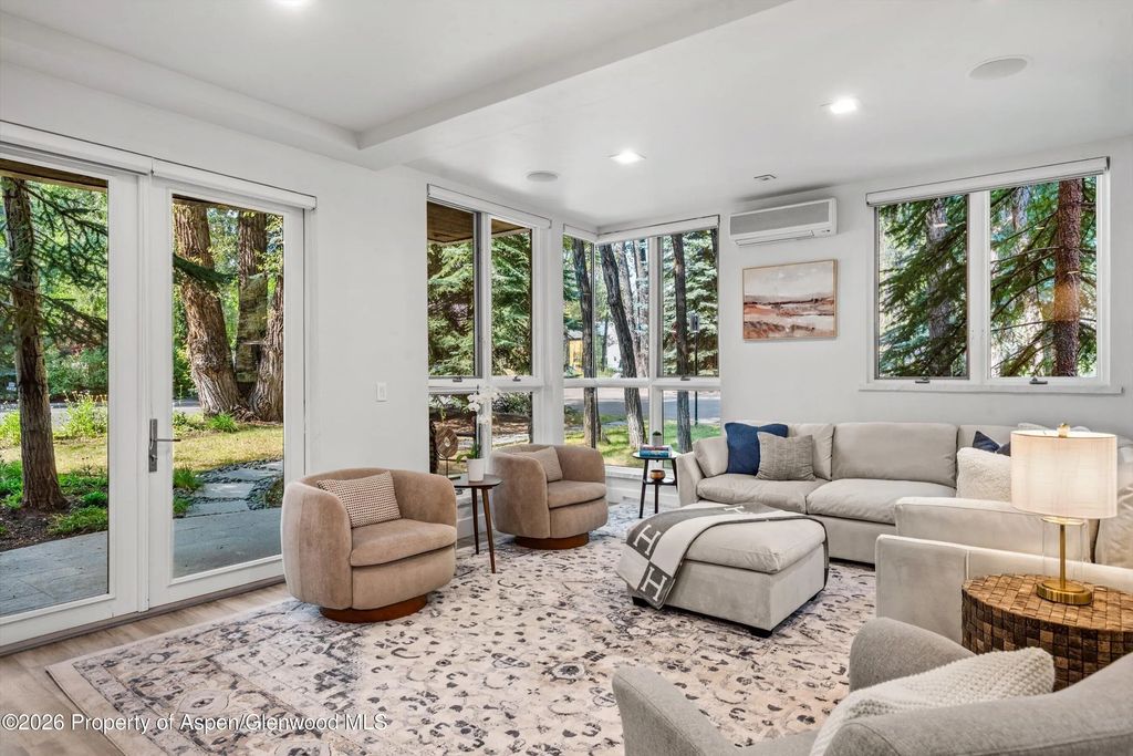 9 of 57 - 736 W Smuggler Street, Aspen, CO