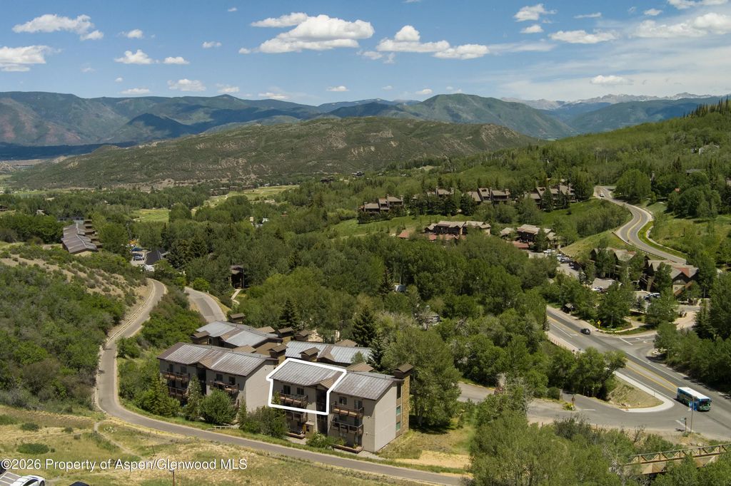 33 of 35 - 35 Upper Woodbridge Road 32ef, Snowmass Village, CO