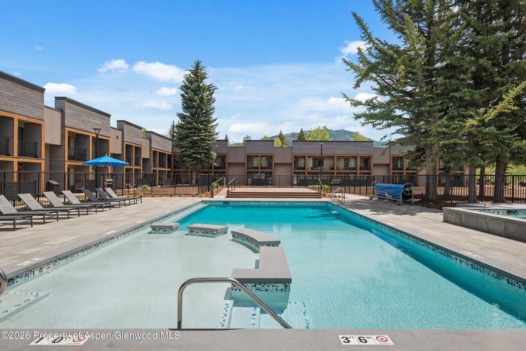 19 of 28 - 38750 Hwy 82 1109, Aspen, CO