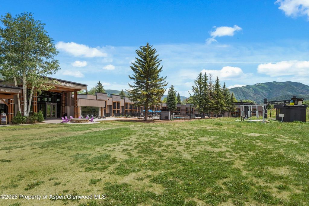 27 of 28 - 38750 Hwy 82 1109, Aspen, CO