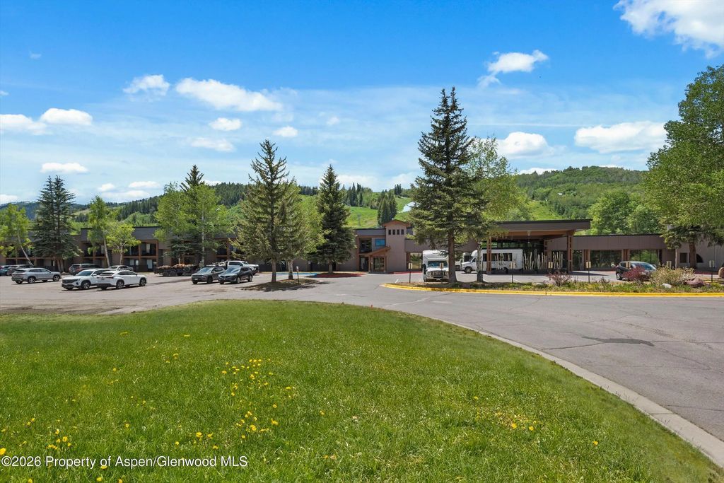 4 of 28 - 38750 Hwy 82 1109, Aspen, CO