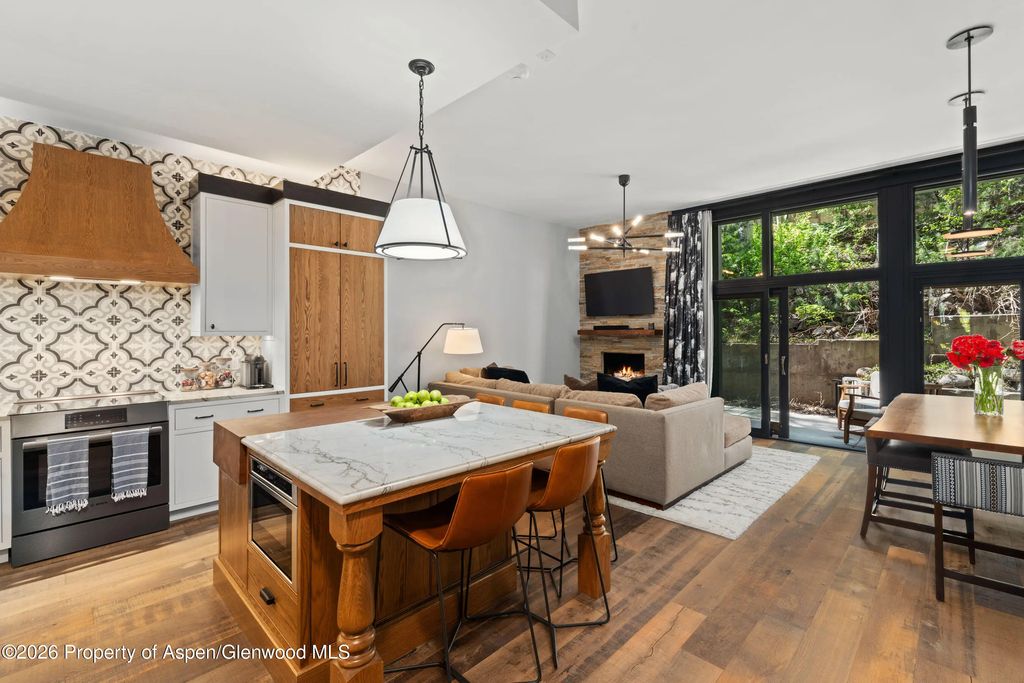 4 of 13 - 800 S Mill Street 105, Aspen, CO