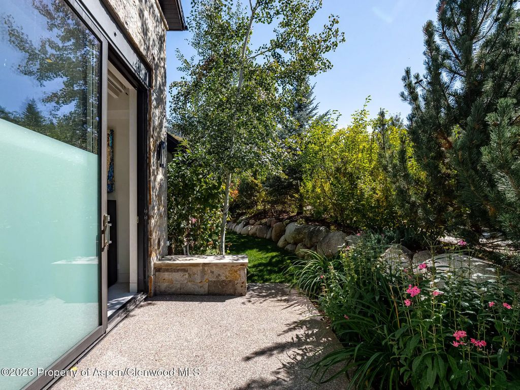 14 of 45 - 1154 E Cooper Avenue Unit B, Aspen, CO