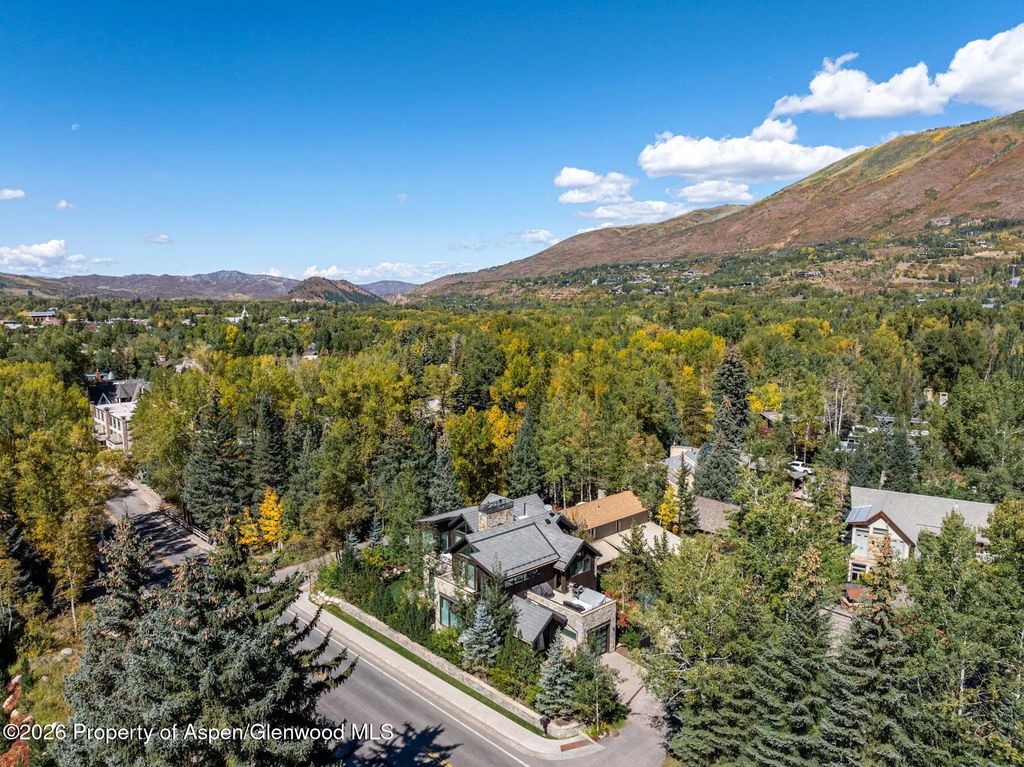 44 of 45 - 1154 E Cooper Avenue Unit B, Aspen, CO