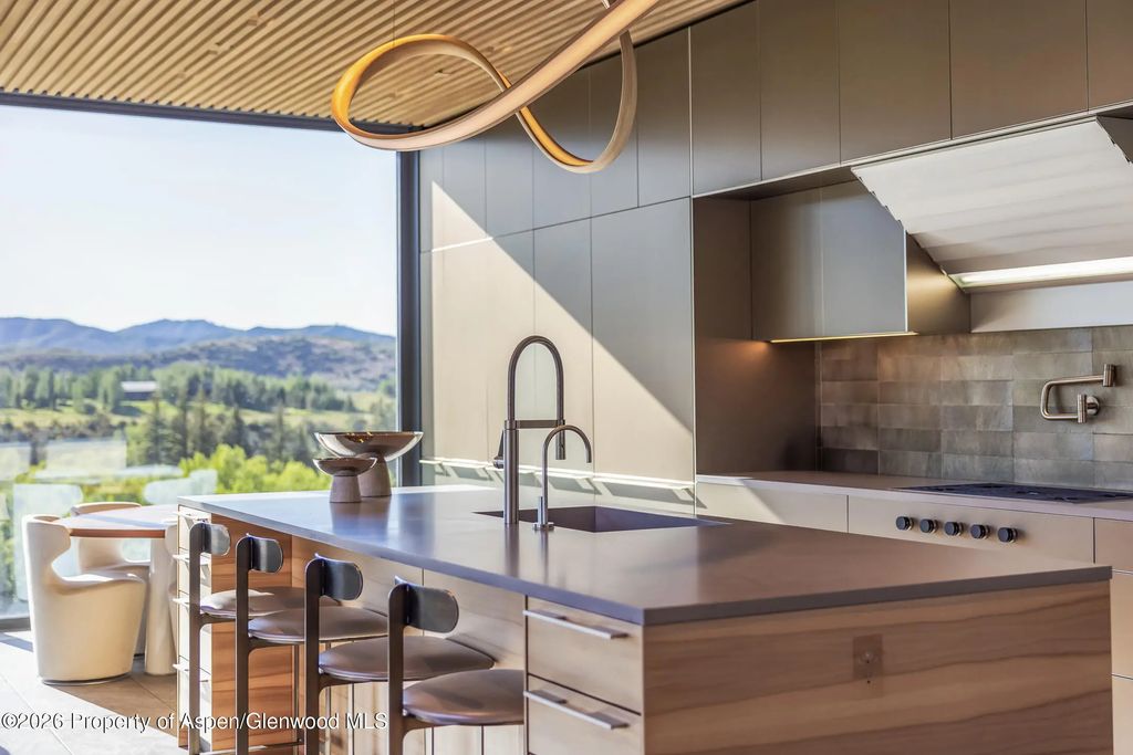 7 of 13 - 835 Chatfield Road, Aspen, CO