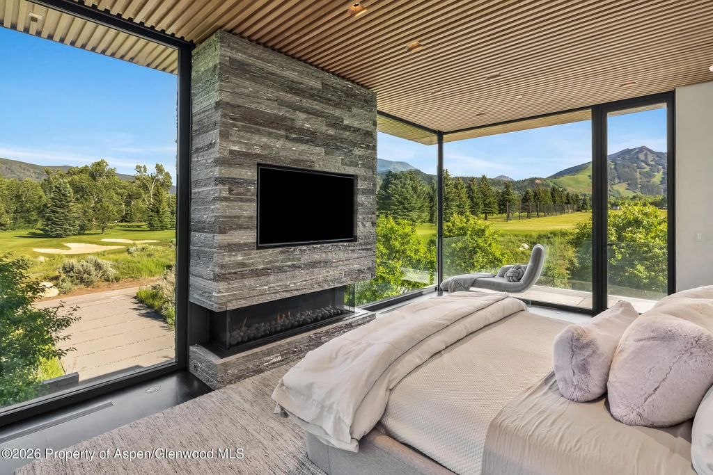 9 of 13 - 835 Chatfield Road, Aspen, CO