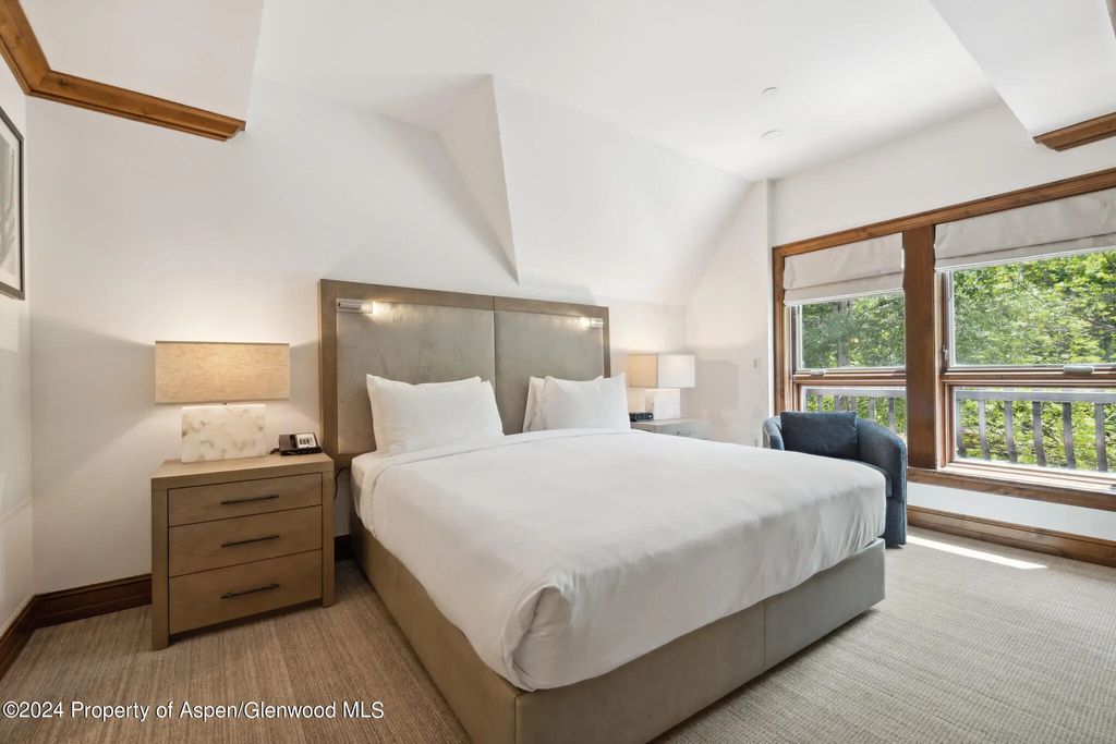 15 of 27 - 415 E Dean St., Unit 37, Week 6, Aspen, CO