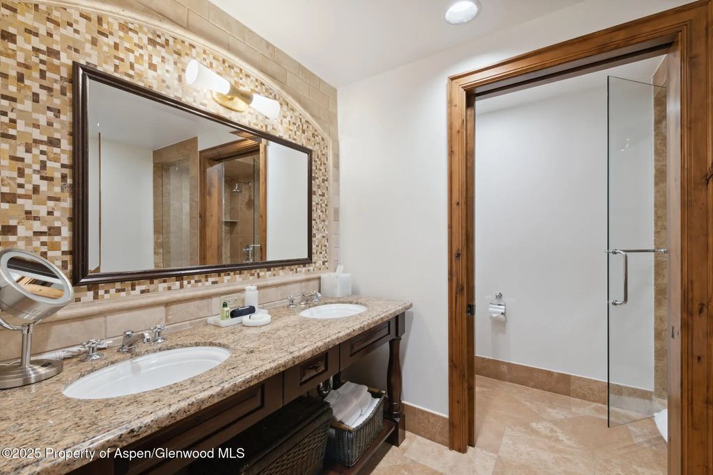19 of 27 - 415 E Dean St., Unit 37, Week 6, Aspen, CO