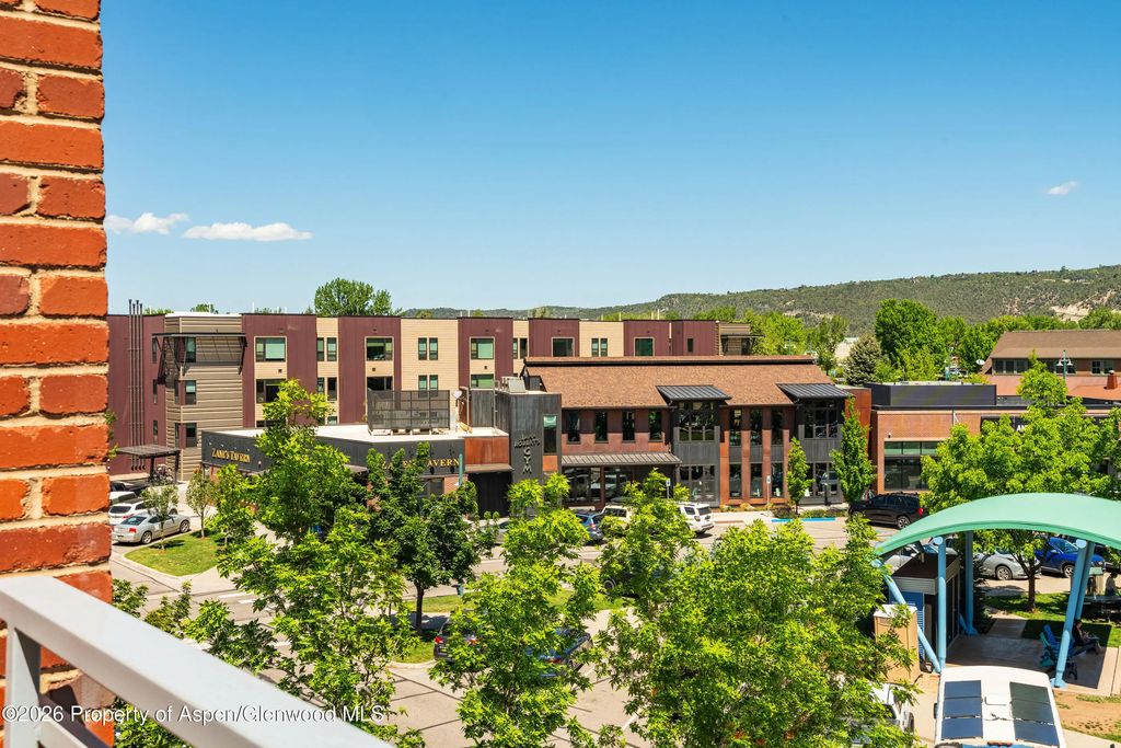 18 of 22 - 231 Robinson Street 320, Basalt, CO