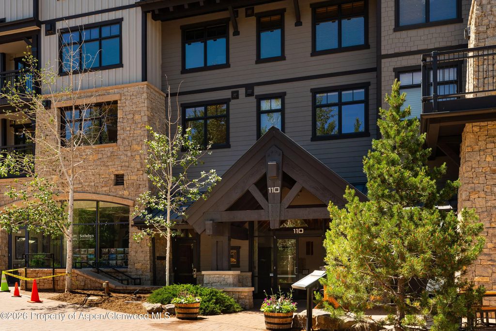 10 of 26 - 110 Carriage Way #3405, Snowmass Village, CO