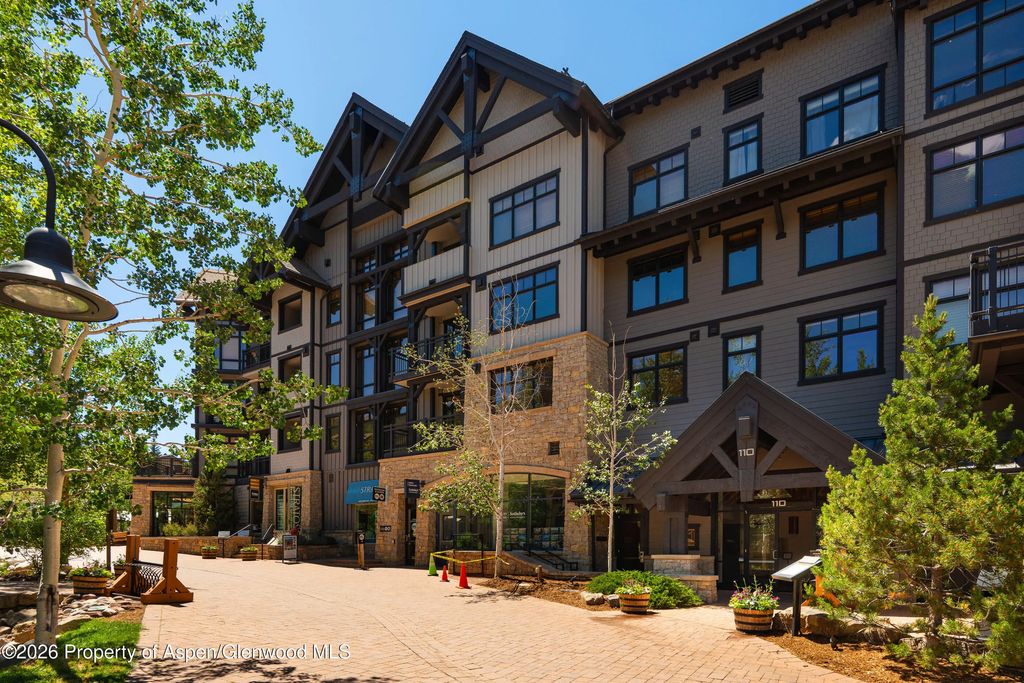 11 of 26 - 110 Carriage Way #3405, Snowmass Village, CO