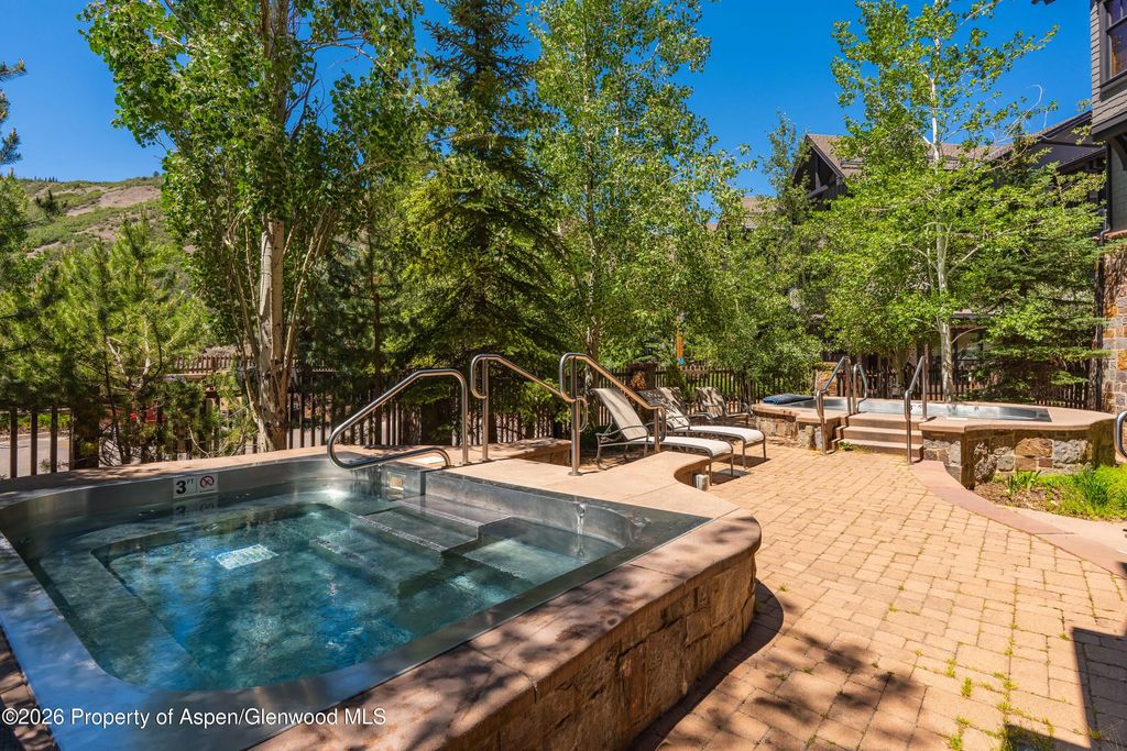 19 of 26 - 110 Carriage Way #3405, Snowmass Village, CO