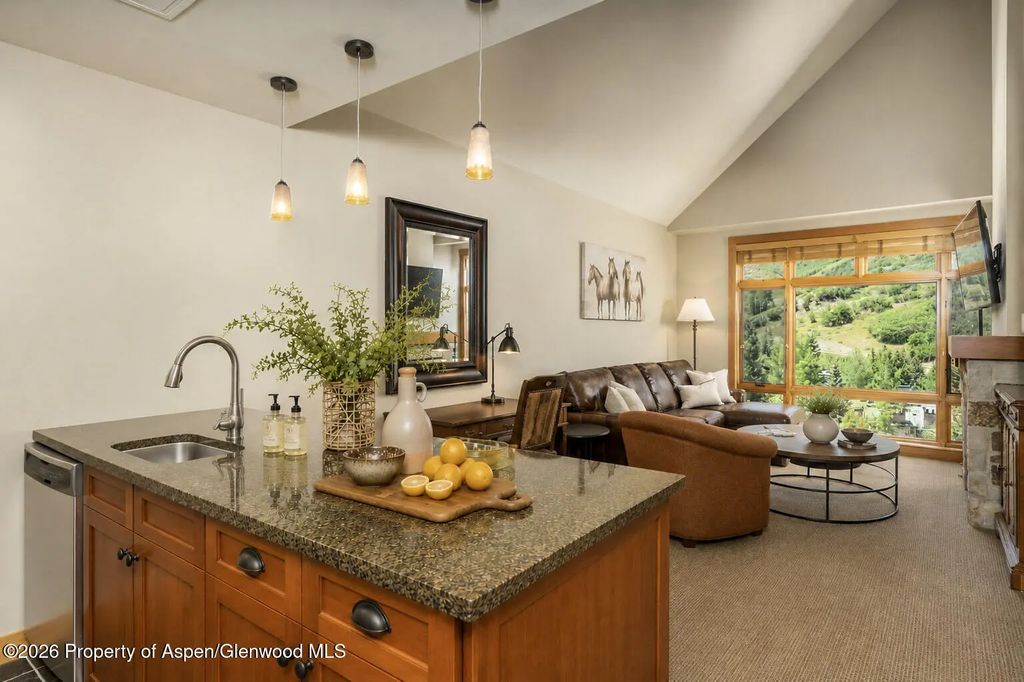 5 of 26 - 110 Carriage Way #3405, Snowmass Village, CO
