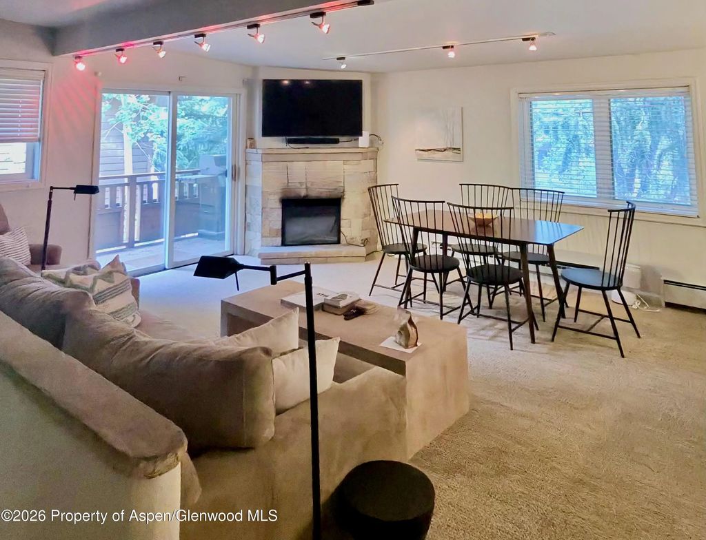 5 of 14 - 805 E Cooper Avenue 12, Aspen, CO
