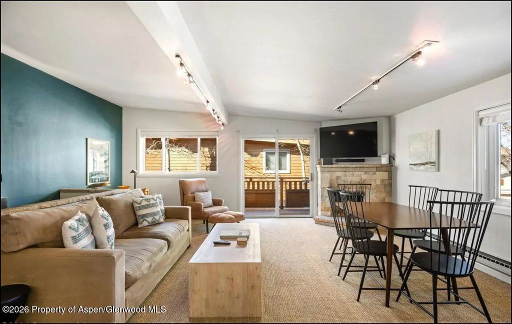 6 of 14 - 805 E Cooper Avenue 12, Aspen, CO