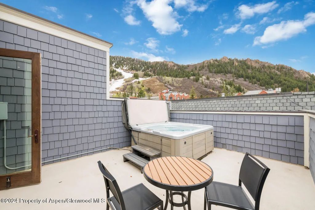 15 of 39 - 415 E Dean St, Unit 45, Week 35, Aspen, CO