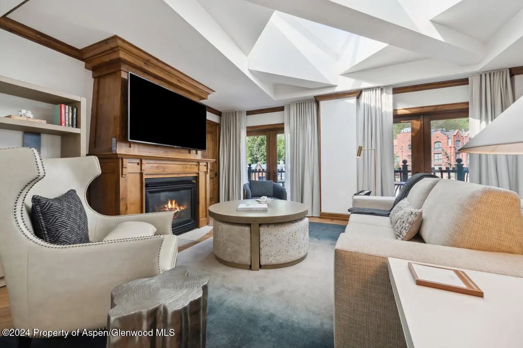 5 of 39 - 415 E Dean St, Unit 45, Week 35, Aspen, CO