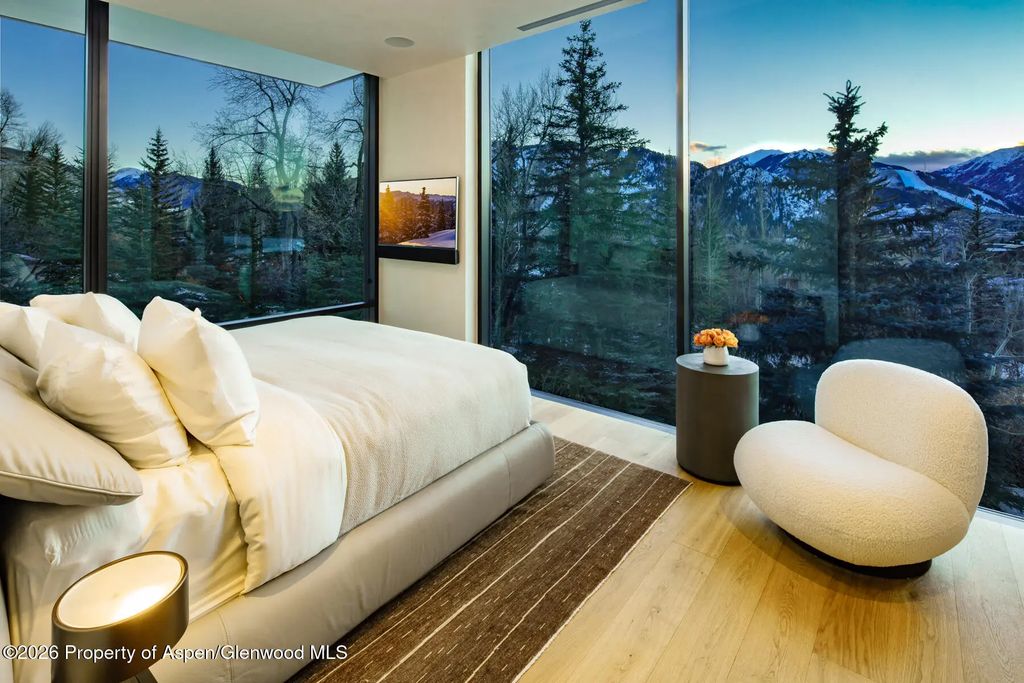 7 of 30 - 979 Red Mountain Road, Aspen, CO