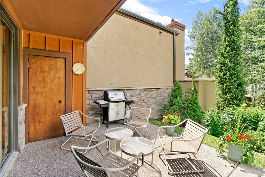 19 of 33 - 800 Ridge Road #9, Snowmass Village, CO