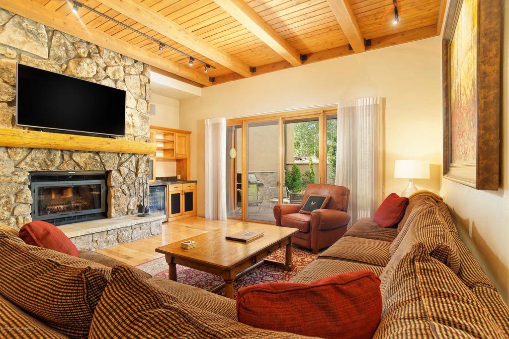 4 of 33 - 800 Ridge Road #9, Snowmass Village, CO