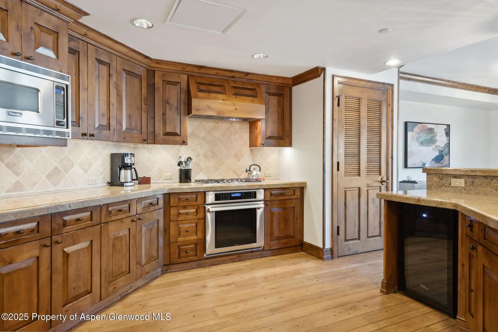 7 of 25 - 415 E Dean St, Unit 50, Week 8, Aspen, CO