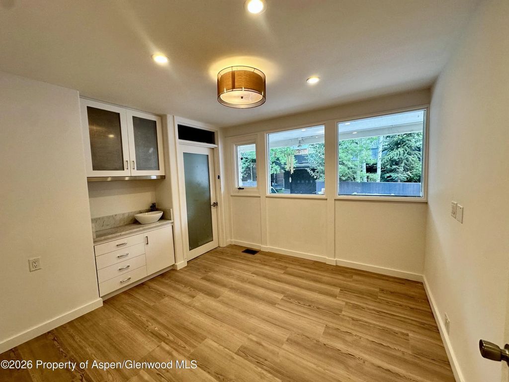 5 of 7 - 420 W Main Street 101, Aspen, CO