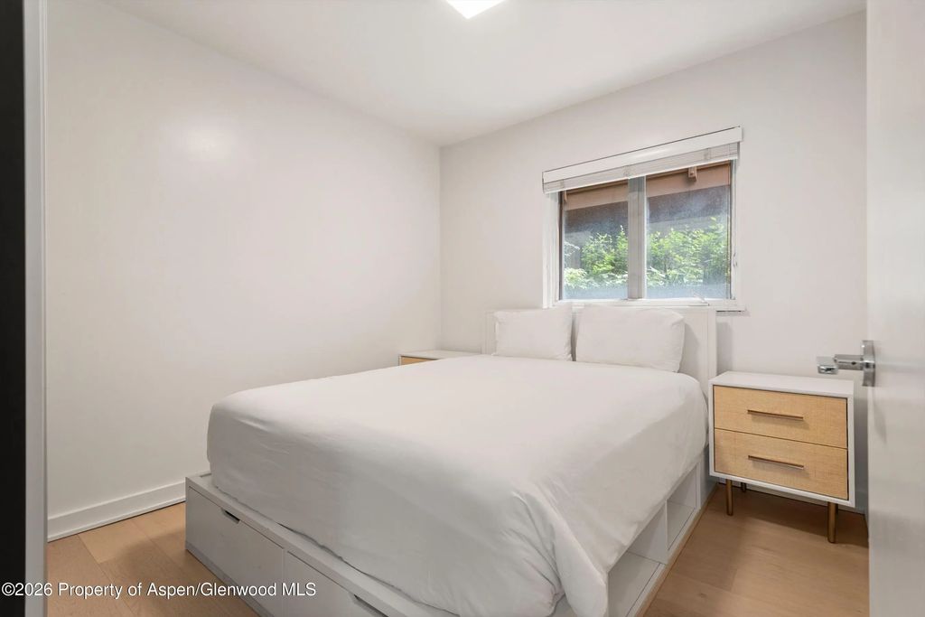 10 of 13 - 805 E Cooper Avenue 2, Aspen, CO