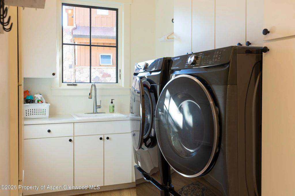 42 of 55 - 802 Lakeside Drive, Carbondale, CO