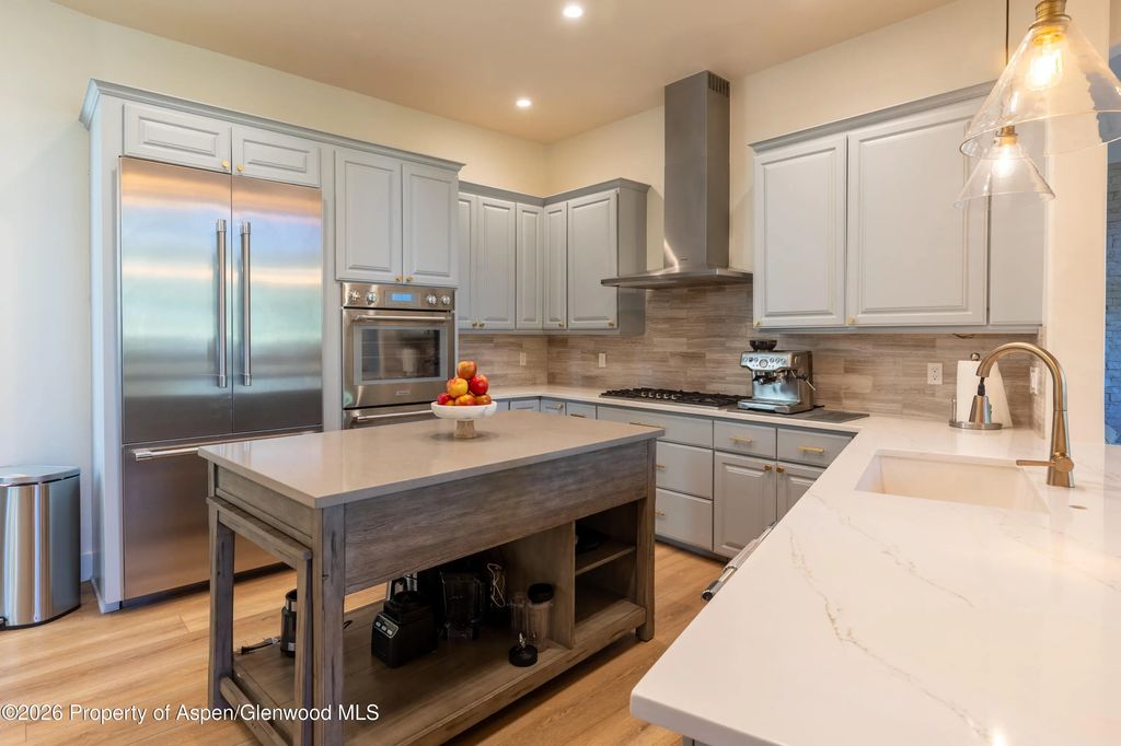 9 of 55 - 802 Lakeside Drive, Carbondale, CO
