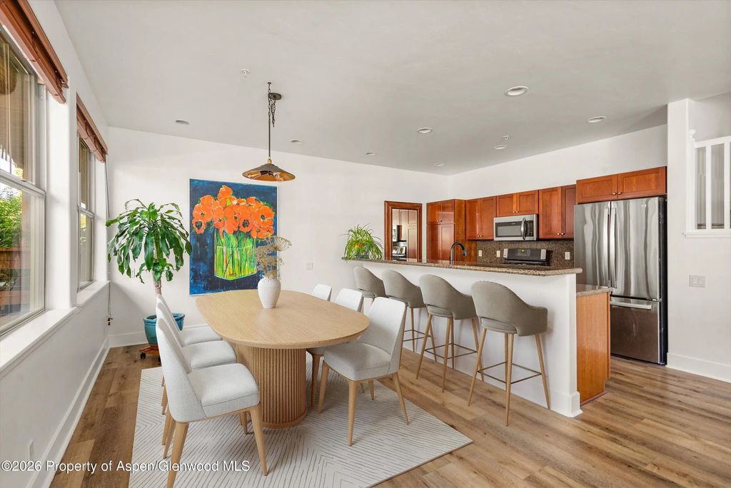 14 of 33 - 520 Evans Court, Basalt, CO
