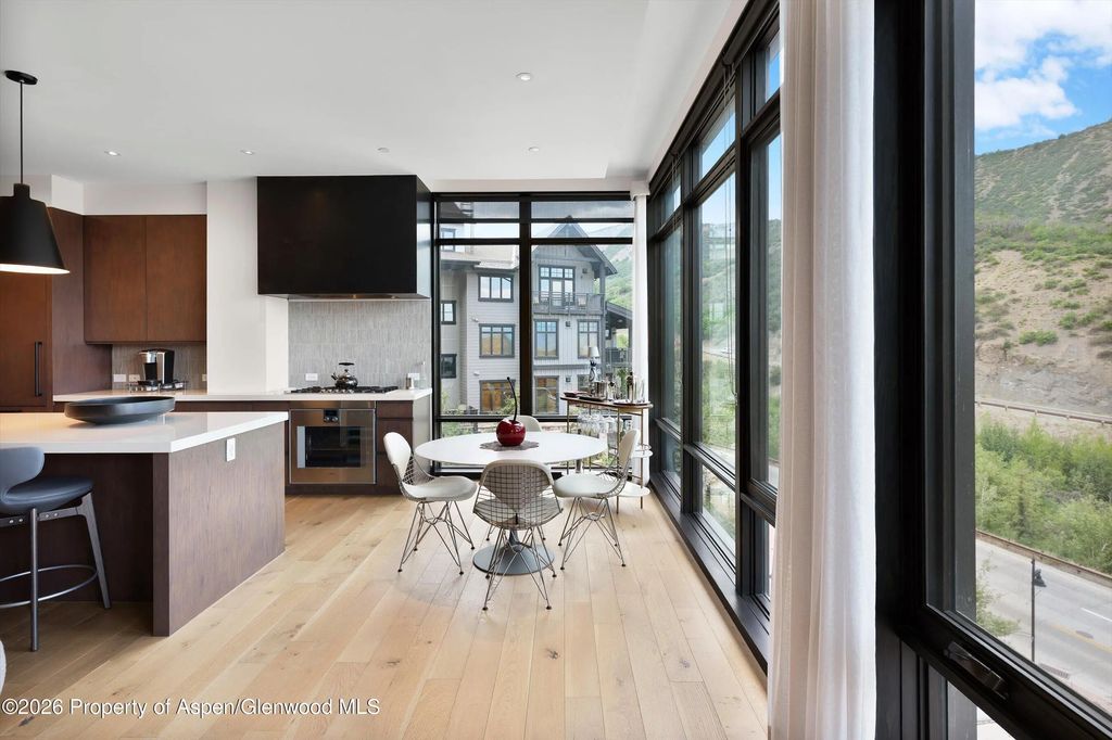 18 of 43 - 45 Wood Road 401, Snowmass Village, CO